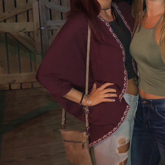 Maroon Caridgan - Picture 3 of 3